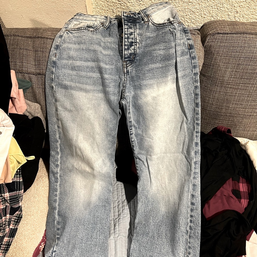 90’s wide leg jeans